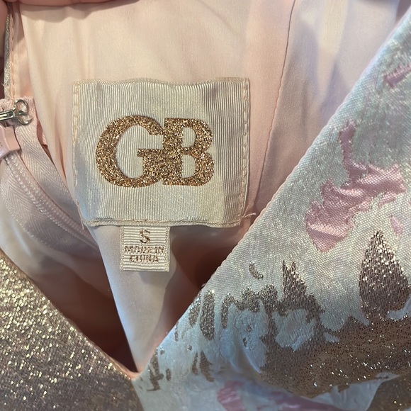 NWOT GB gold and pink dress, size small, never worn - Picture 4 of 4